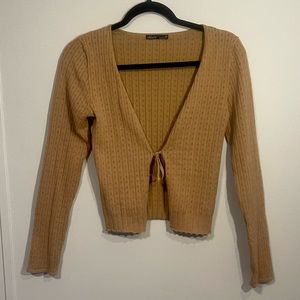 Nikka K fall knit front tie y2k tan cropped sweater